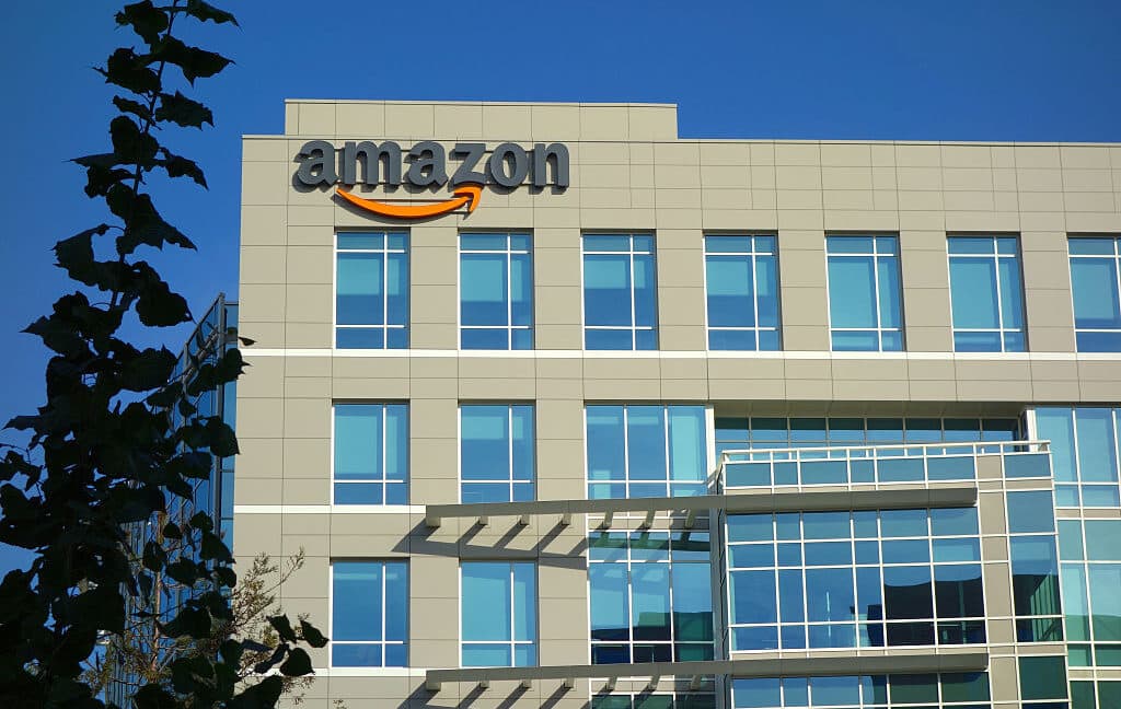 Amazon appears to be down, with over 20,000 reported problems