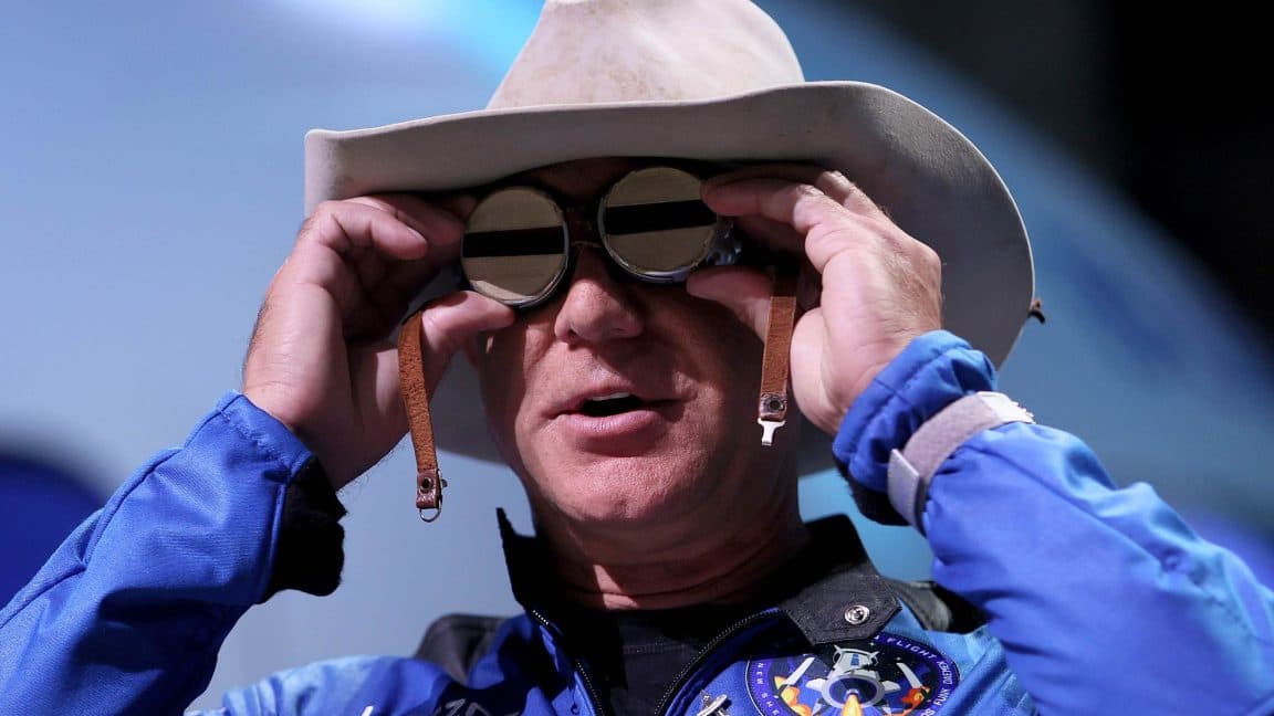 Jeff Bezos just announced plans for a third megaconstellation—this one for data centers