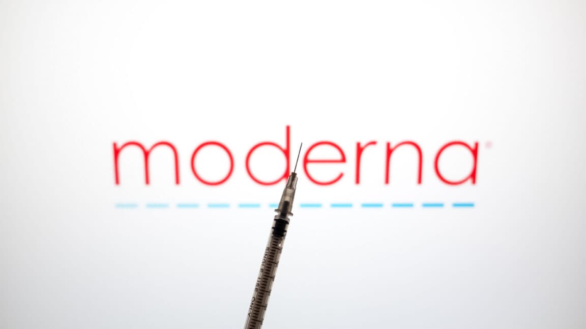 Moderna and Merck say their mRNA cancer vaccine cut death, recurrence by 42%