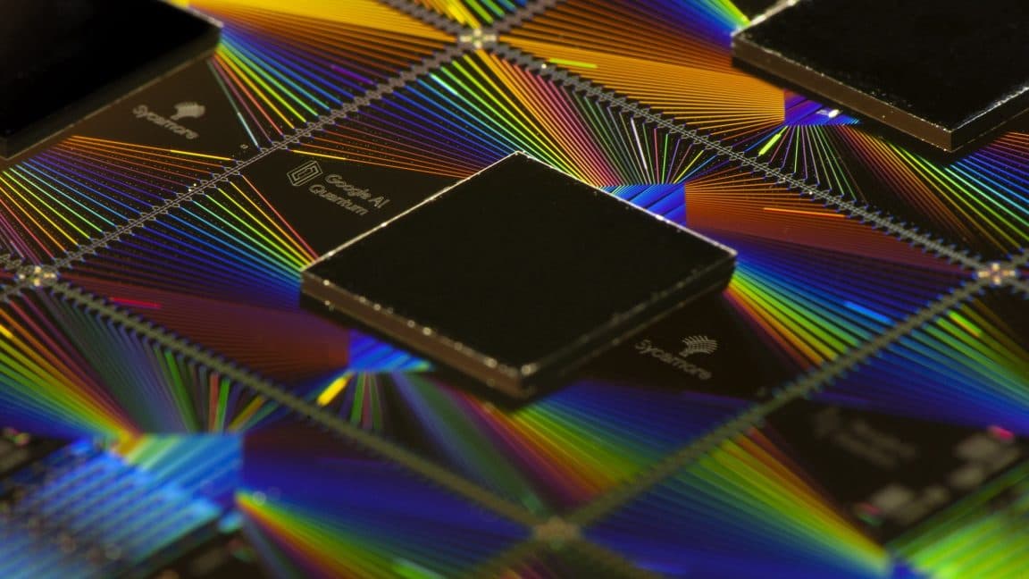 Quantum error correction can constantly recalibrate a processor