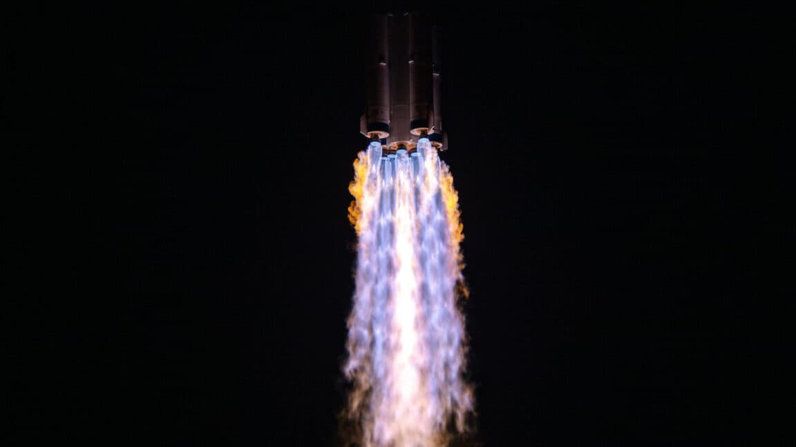 Rocket Report: A dark day for Blue Origin; Pentagon eyes new launch site