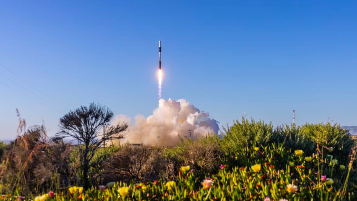 Rocket Report: Pentagon needs more missile interceptors; Artemis II clears review