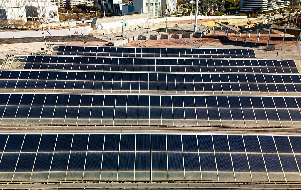 Renewables dominate 2025's newly installed generating capacity