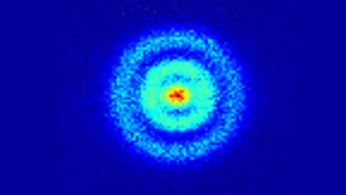 Physicists think they've resolved the proton size puzzle