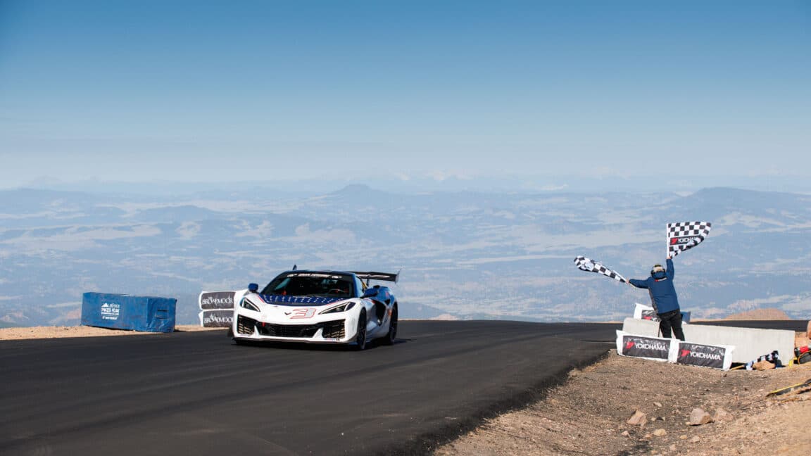 1,250 hp hybrid Corvette shatters the Pikes Peak production record