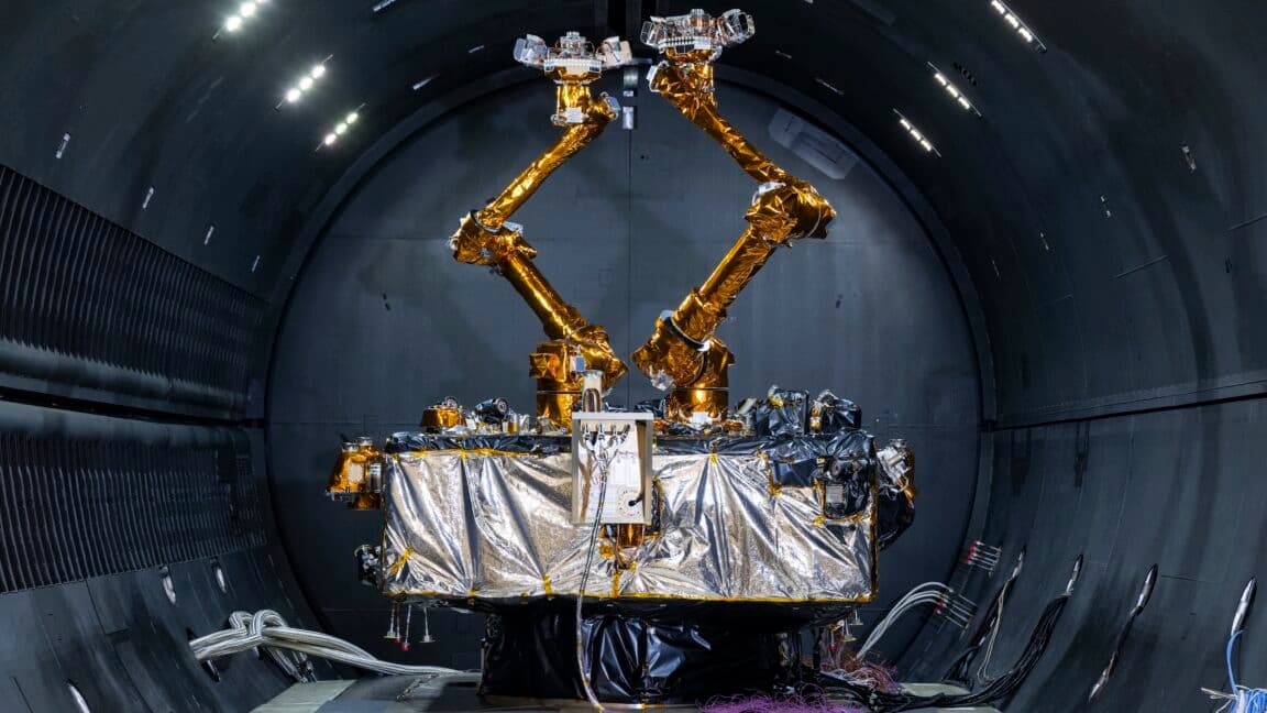 This is the world's most advanced robotic servicing satellite—that we know about